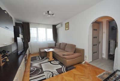 Iancului 2 min metrou bloc stradal pe Mihai Bravu inchiriere apartament 2 camere - 4