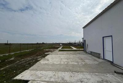 Teren de 8400 mp, în Central - 10