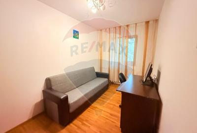 Apartament 3 camere de inchiriat | Drumul Taberei | Loc de parcare - 8
