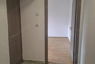 Apartament cu 2 camere semidecomandat în Malu Roșu