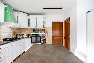 Casă individuală cu garaj - Confort premium - Comision 0% - 9