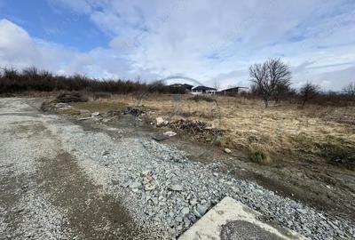 Teren de 800 mp, în Central - 2