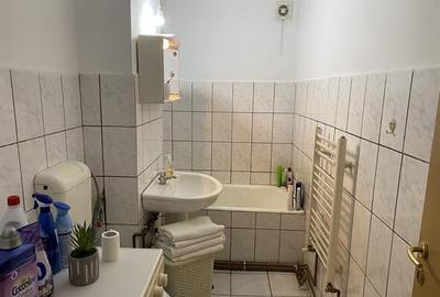 Apartament cu 2 camere decomandat, mobilat în Vasile Aaron - 4