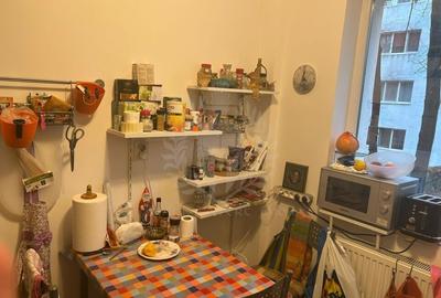 3 CAMERE // CINA // ETAJUL 1 - 10