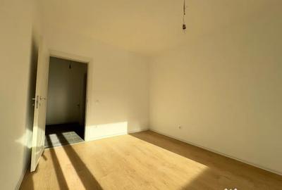 Apartament cu 3 camere semidecomandat în Vest - 14