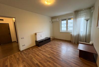 Apartament cu 3 camere semidecomandat, mobilat în Dristor - 1