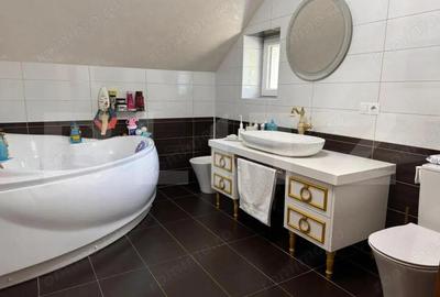 Vila spa?ioasa D+P+E la intrare in Unirea confort ?i o pozi?ie excelenta - 14