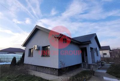 Casă cu Teren 521 Mp în Poiana - 12