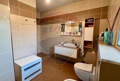 Casă individuală cu 4 camere cu Canalizare în Sud - 14