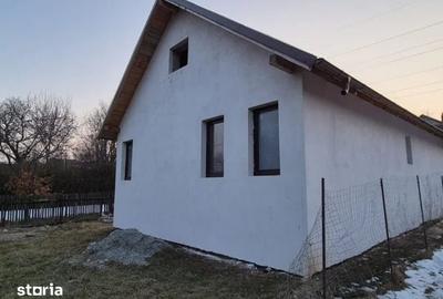 Casă cu 3 camere cu Teren 500 Mp în Ciritei - 5