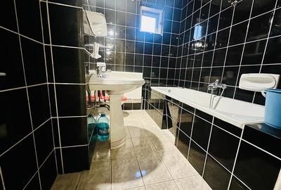 Casă individuală cu 2 camere cu Canalizare în Central - 6