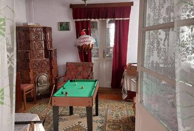 Doua case individuale cu teren total de 2753 mp in Dambul Rotund - 6