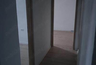 Apartament cu 3 camere decomandat în Exterior Vest - 4