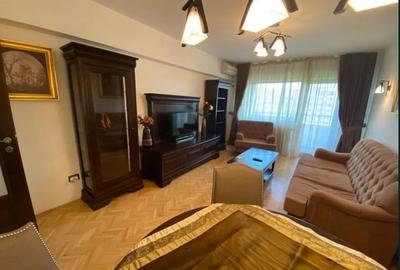 B-dul Unirii,STRADAL,decomandat,3 balcoane,loc de parcare,Amenajat lux,mobilat
