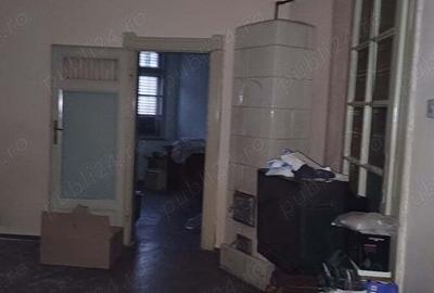 Casa de vanzare,zona Traian - 1