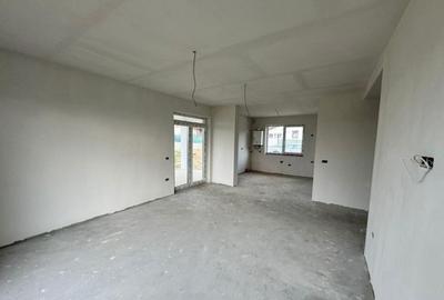 Casă cu 4 camere cu Teren 812 Mp în Satu Nou de Jos - 24