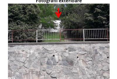 Casă cu 2 camere cu Teren 893 Mp în Central - 6