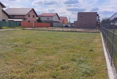 Teren de 500 mp, în Central