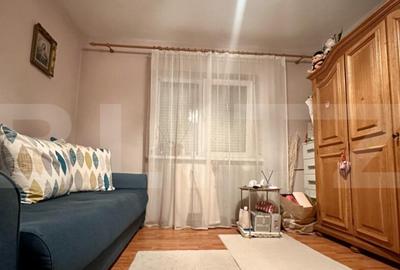 Apartament cu 2 camere decomandat, mobilat în Central