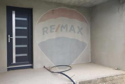 Casă cu 5 camere cu Teren 500 Mp în Oșorhei - 9