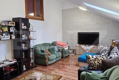 Casa deosebita, 3000 mp teren, 6 camere zona linistita - Barcani - 9