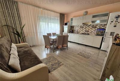 Casă cu 6 camere cu Teren 247 Mp în Năvodari - 1