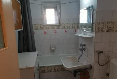 Apartament 3 camere Poarta 6