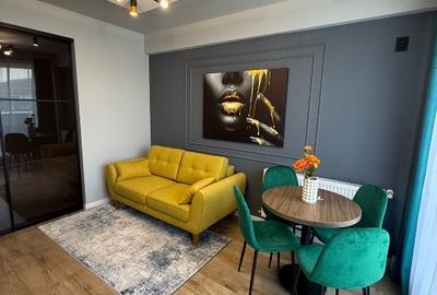 Apartament cu 3 camere semidecomandat în Florești - 2