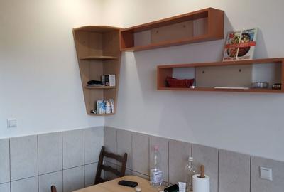 Apartament cu 3 camere decomandat, mobilat în Central - 17