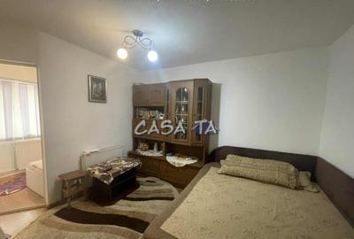 Garsoniera, Etaj 1, Strada Constructorilor, Targu Jiu - 3