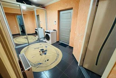 Garsonieră decomandată în Vitan