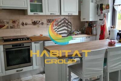 Casă cu 7 camere cu Teren 245 Mp în Central - 10