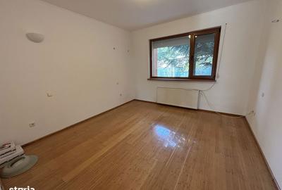 Casă cu 4 camere în Șanțu-Florești - 11