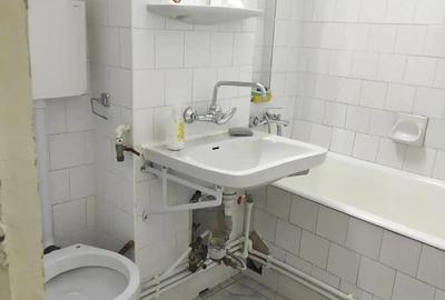 Apartament cu 3 camere decomandat în Decebal - 4