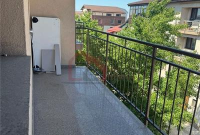 Apartament cu 2 camere decomandat în Colentina - 10