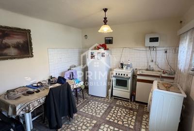 Casă cu 3 camere cu Canalizare în Central - 5