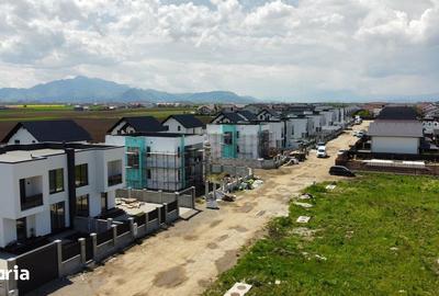 Casă cu 4 camere cu Teren 375 Mp în Cristian - 5