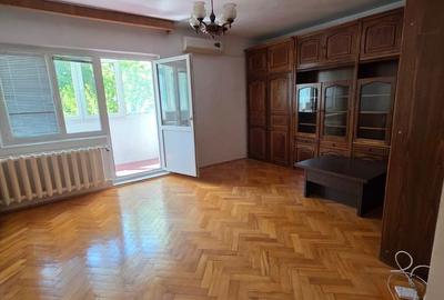 Apartament cu 3 camere decomandat în Tătărași - 7