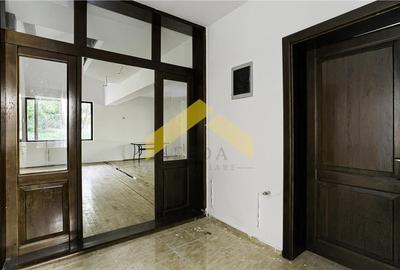 Casă individuală cu 6 camere în Săvârșin - 33