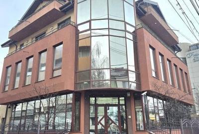 Spațiu comercial, de 393 mp, în Ultracentral