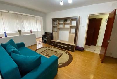 Apartament cu 2 camere semidecomandat în Gorjului
