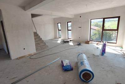 Duplex 4 camere pe Oașului, teren 240 mp, utili 162 mp - 1