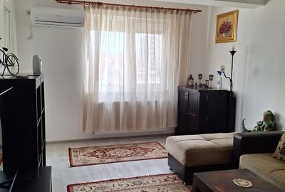 Garsonieră decomandată în Central - 2