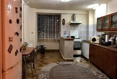 Apartament 4 camere zona Mircea cel Batran - 4