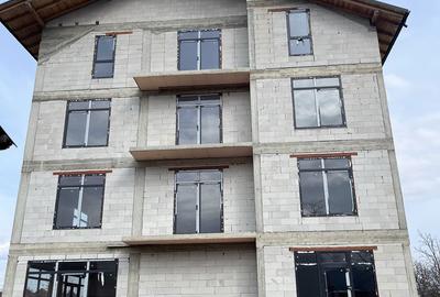 Spațiu comercial, de 1,700 mp, în Straja