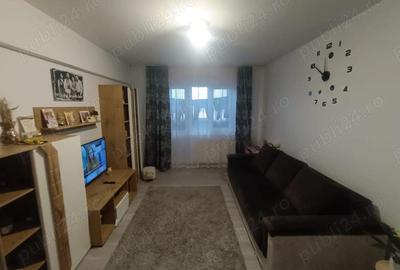 Apartament cu 3 camere decomandat în Central - 3