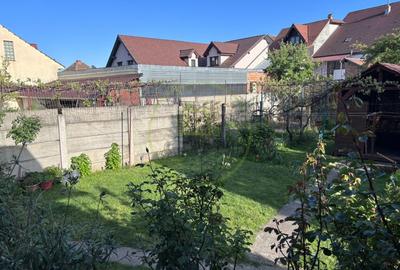 Casă cu 2 camere cu Teren 173 Mp în Lupeni - 19