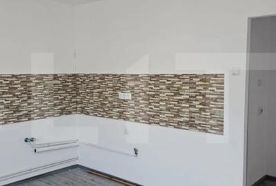 Apartament cu 3 camere decomandat în Semicentral - 2