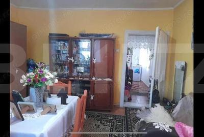 Casa cu 2 camere ?i teren 1500 mp - 3