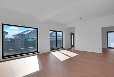 Casă individuală cu 4 camere cu Canalizare în Cristian - 6